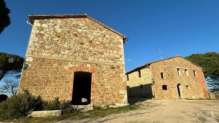 Image No.23-8 Bed Apartment for sale