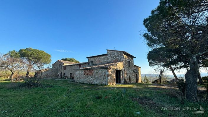 Image No.26-8 Bed Apartment for sale