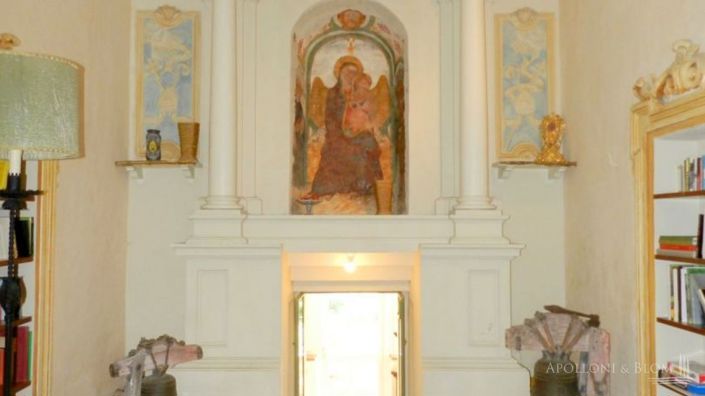 Image No.8-8 Bed Apartment for sale