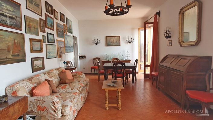 Image No.8-4 Bed Apartment for sale