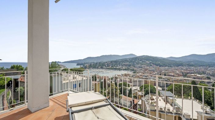 Image No.2-3 Bed Country House for sale