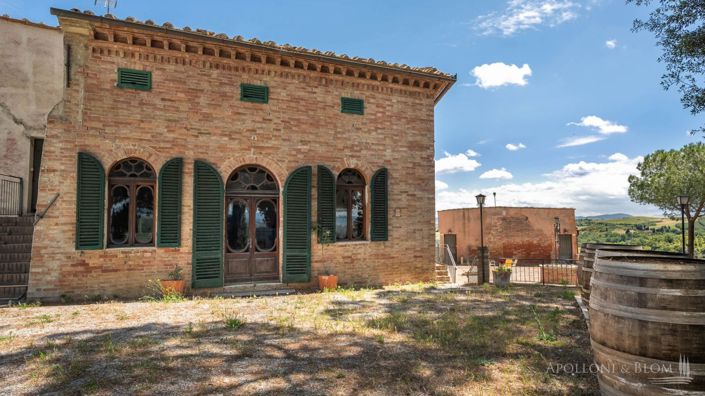 Image No.17-11 Bed Vineyard for sale