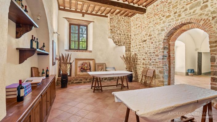 Image No.7-14 Bed Vineyard for sale