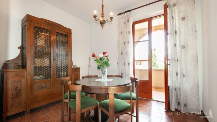 Image No.19-5 Bed Country House for sale