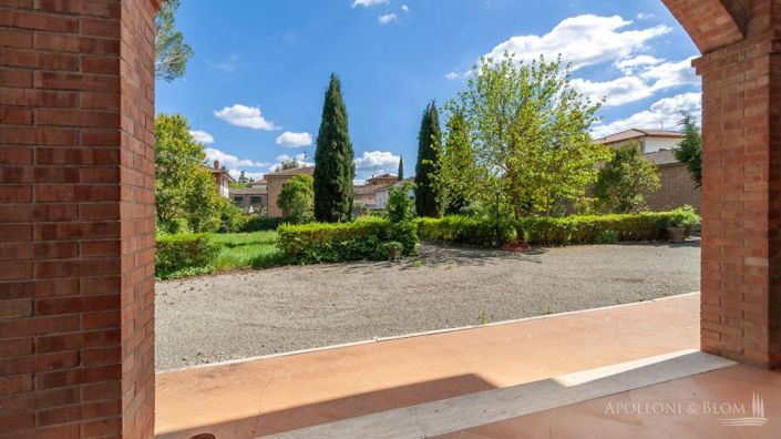 Image No.9-5 Bed Country House for sale