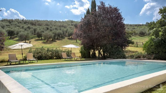 Image No.15-8 Bed Apartment for sale