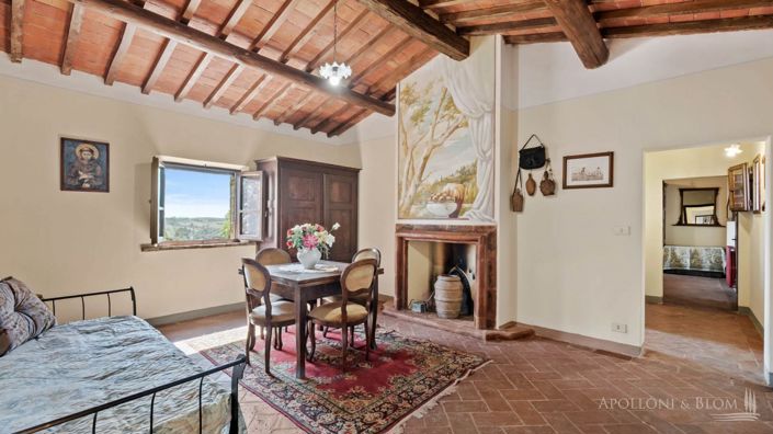 Image No.22-4 Bed Apartment for sale