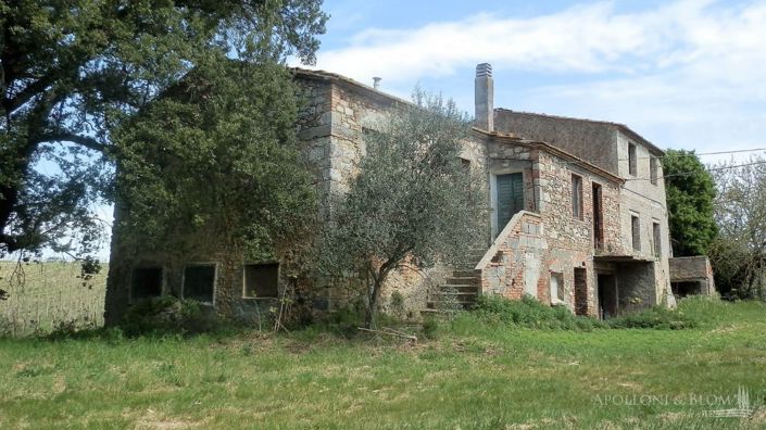 Image No.4-25 Bed Apartment for sale