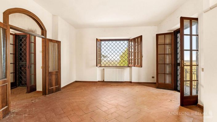 Image No.16-4 Bed Country House for sale