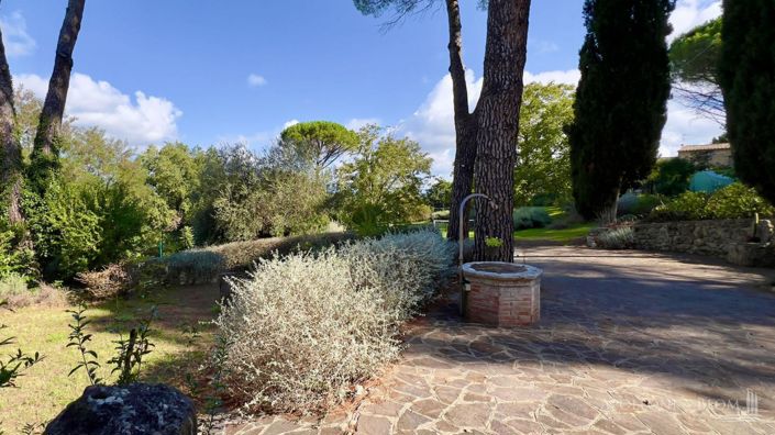 Image No.12-4 Bed Country House for sale