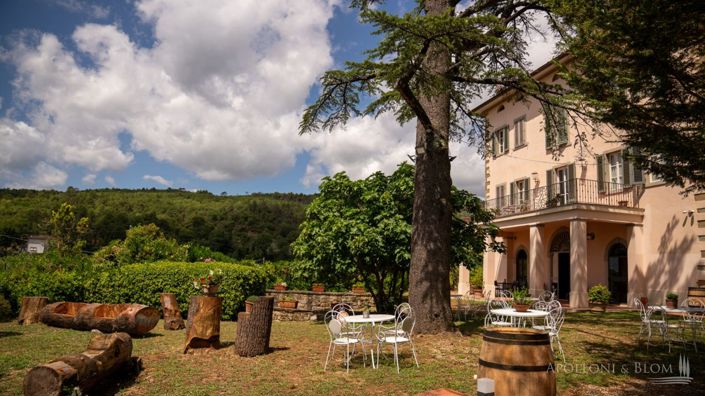 Image No.1-15 Bed Villa for sale