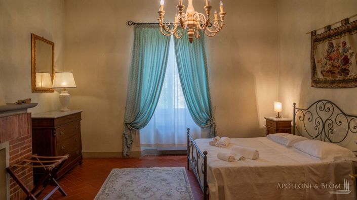 Image No.24-15 Bed Villa for sale