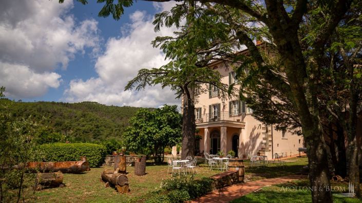 Image No.9-15 Bed Villa for sale