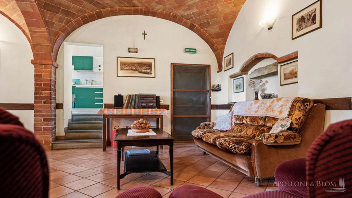 Image No.11-4 Bed Apartment for sale