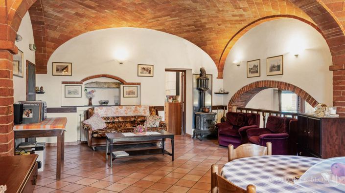 Image No.13-4 Bed Apartment for sale