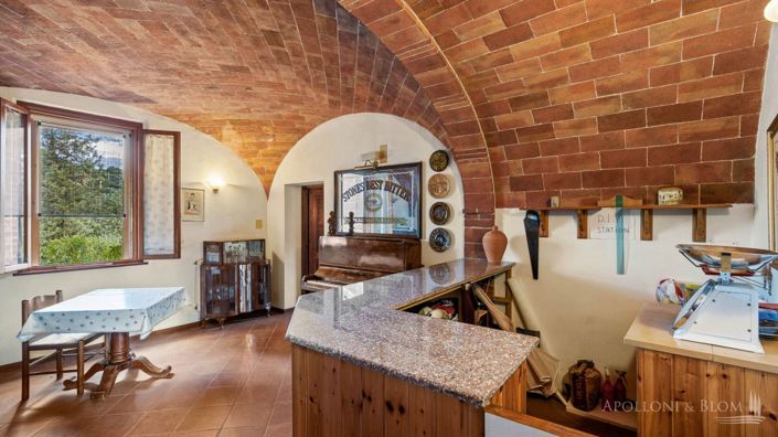 Image No.14-4 Bed Apartment for sale