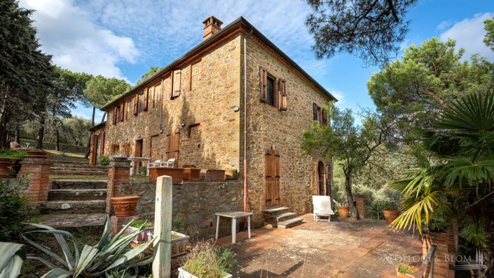 Image No.20-4 Bed Apartment for sale