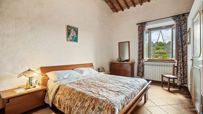 Image No.26-4 Bed Apartment for sale