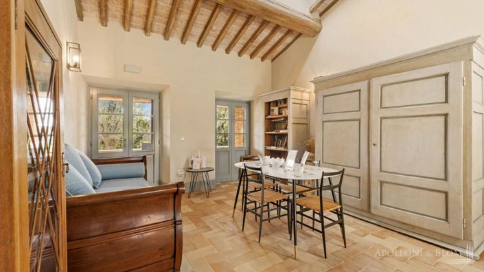 Image No.16-9 Bed Apartment for sale