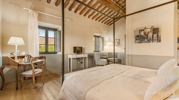 Image No.25-9 Bed Apartment for sale