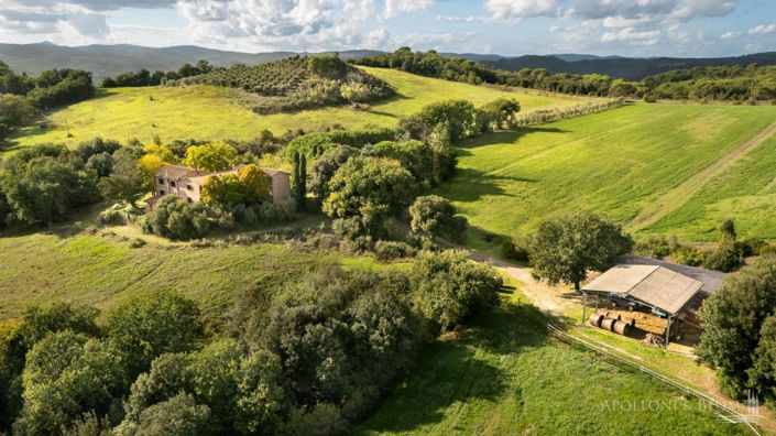 Image No.16-8 Bed Apartment for sale