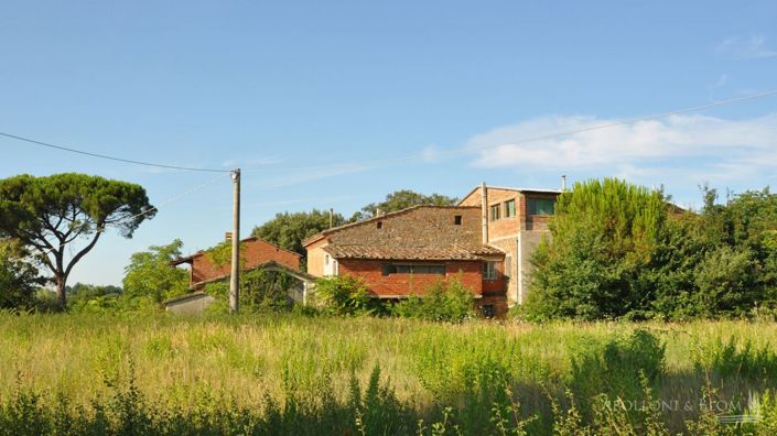 Image No.2-5 Bed Apartment for sale