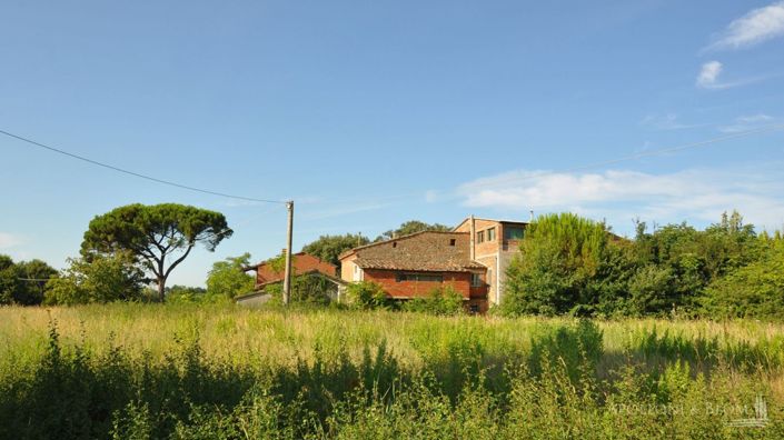 Image No.22-5 Bed Apartment for sale