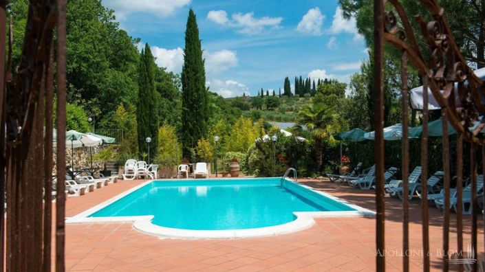 Image No.11-43 Bed Apartment for sale