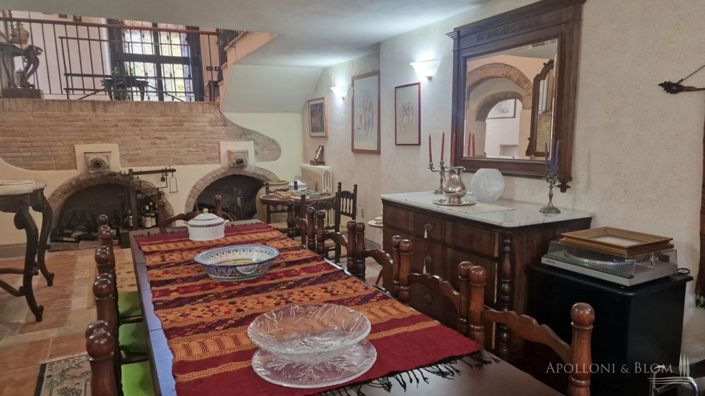 Image No.13-5 Bed Apartment for sale