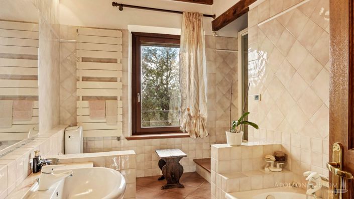 Image No.22-15 Bed Apartment for sale