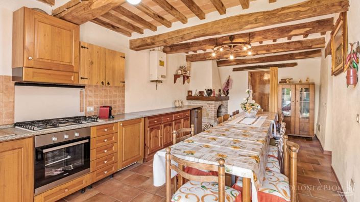 Image No.7-4 Bed Apartment for sale