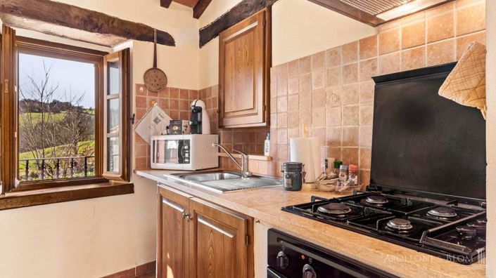 Image No.11-4 Bed Apartment for sale