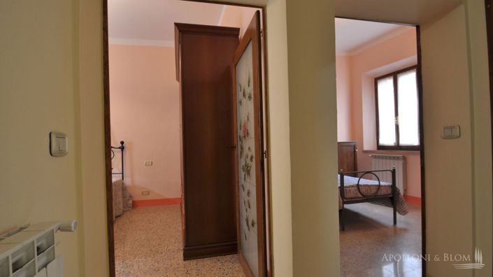 Image No.20-2 Bed Apartment for sale