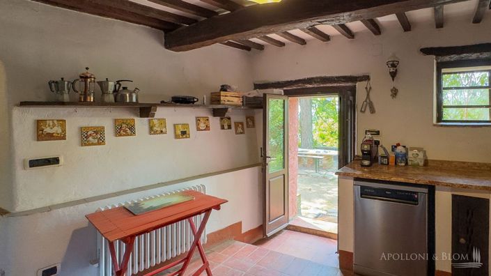 Image No.27-6 Bed Apartment for sale