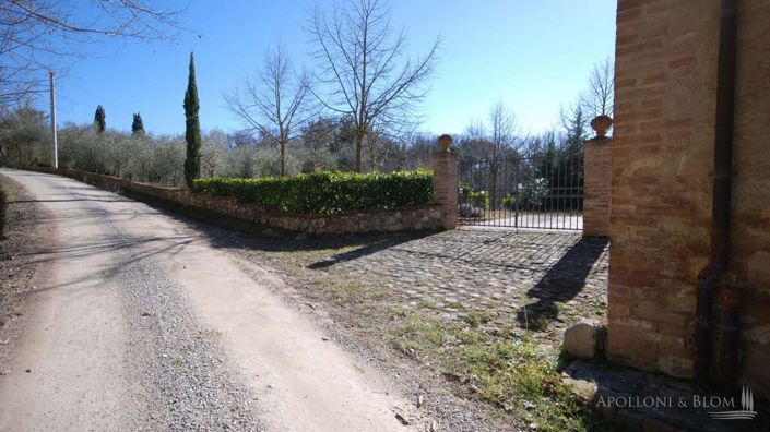 Image No.15-3 Bed Apartment for sale