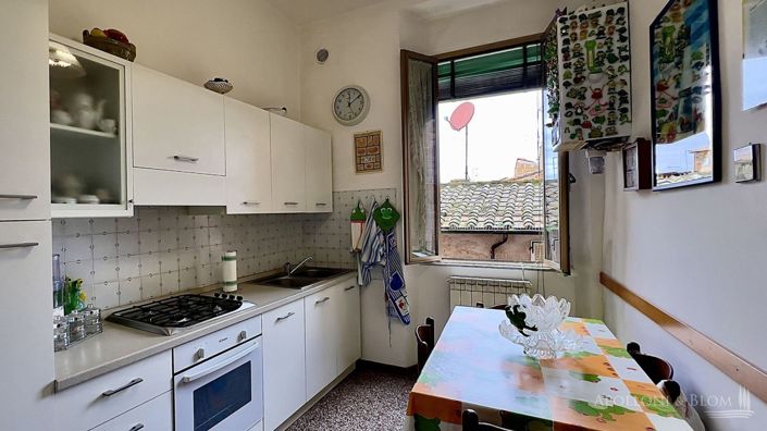 Image No.14-2 Bed Apartment for sale