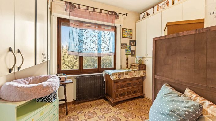 Image No.13-6 Bed Country House for sale