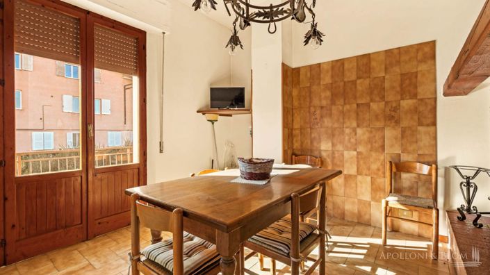 Image No.15-6 Bed Country House for sale