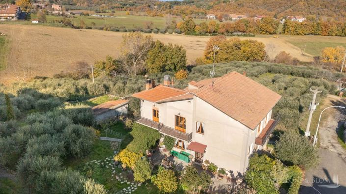 Image No.7-6 Bed Country House for sale