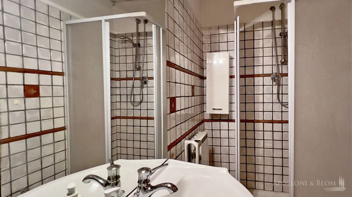 Image No.30-2 Bed Apartment for sale