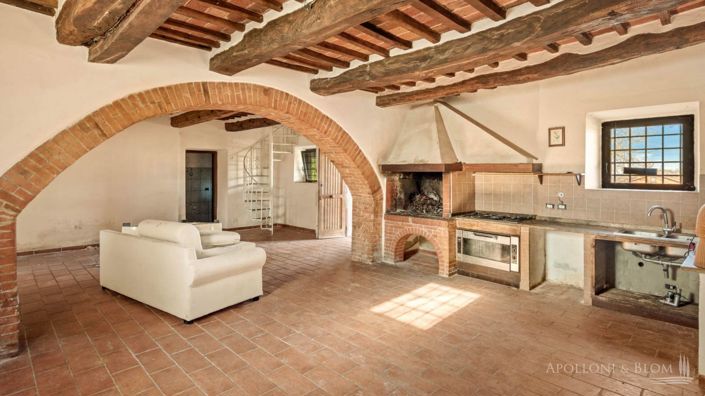 Image No.2-4 Bed Apartment for sale