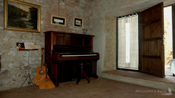 Image No.20-3 Bed Apartment for sale