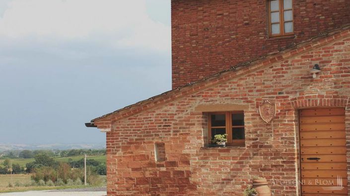 Image No.10-5 Bed Vineyard for sale