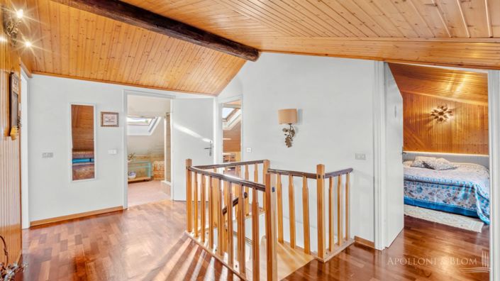 Image No.26-5 Bed Apartment for sale