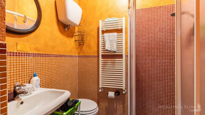 Image No.25-2 Bed Villa for sale