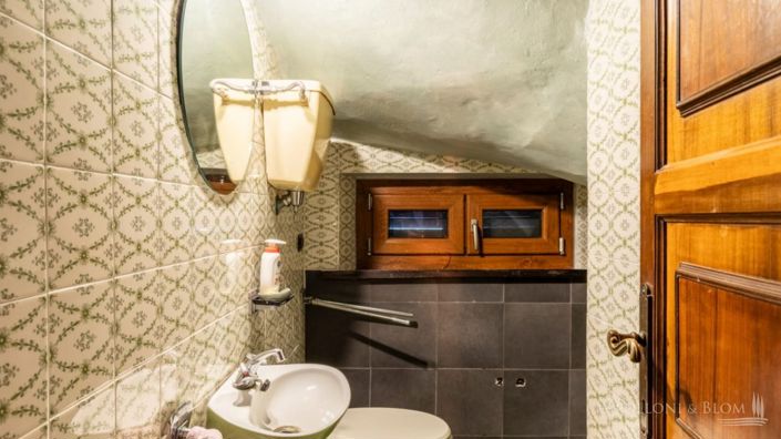 Image No.29-2 Bed Villa for sale