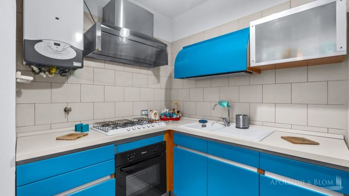 Image No.10-6 Bed Country House for sale