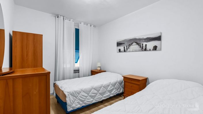 Image No.14-6 Bed Country House for sale