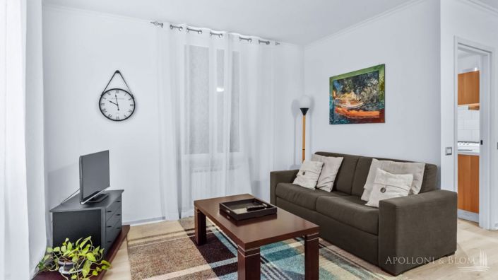 Image No.8-6 Bed Country House for sale