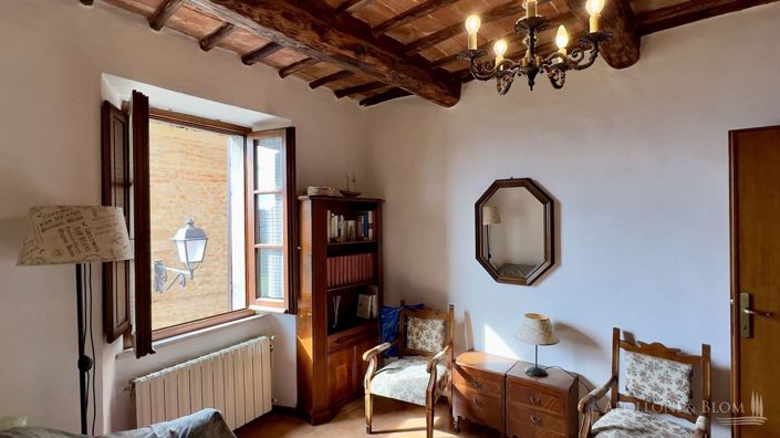 Image No.12-1 Bed Apartment for sale